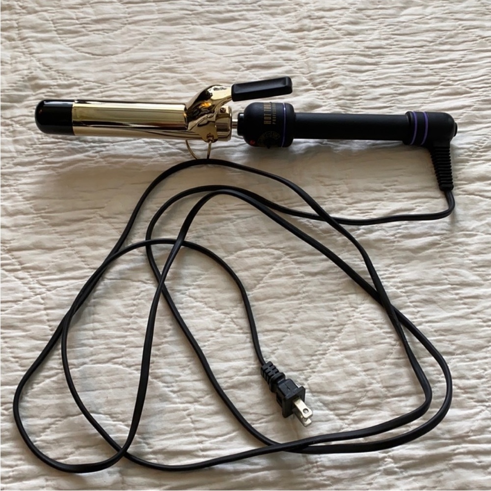 Hot Tools 1 1/4” Curling Iron